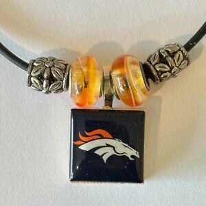 NWT - Official NFL Denver Broncos Lifetiles by Wincraft Necklace